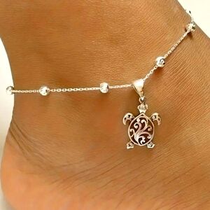Beach Babe 👙 Silver Lucky Turtle Ankle Bracelet